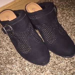 Black heels back out